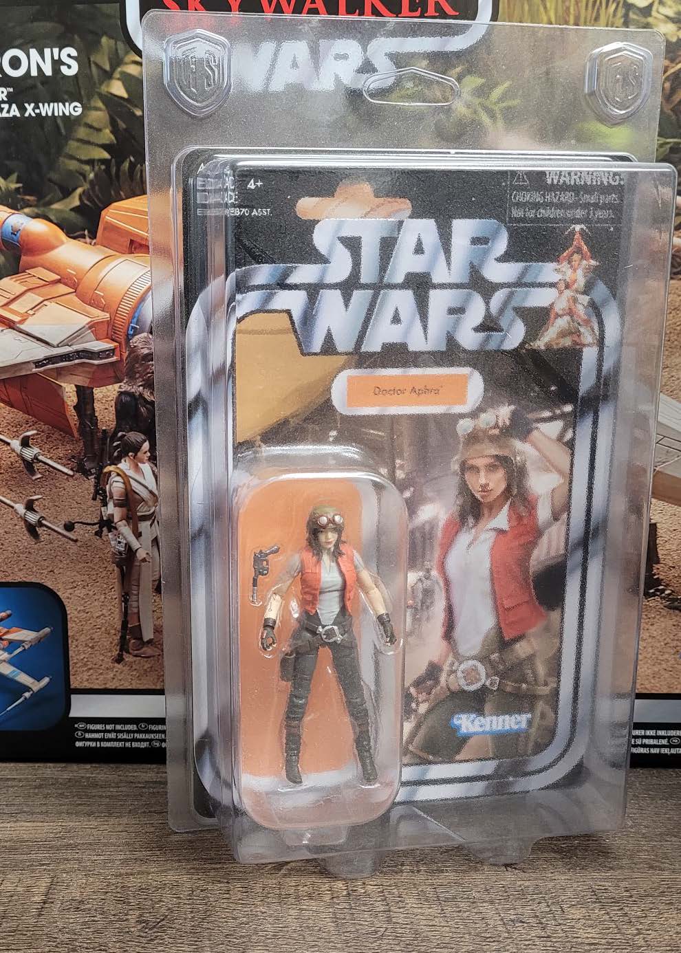 Star Wars The Vintage Collection VC129 Doctor Aphra - 3.75-inch Star Wars The Vintage Collection VC129 Doctor Aphra - 3.75-inch